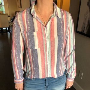 En Creme Multicolor button down blouse